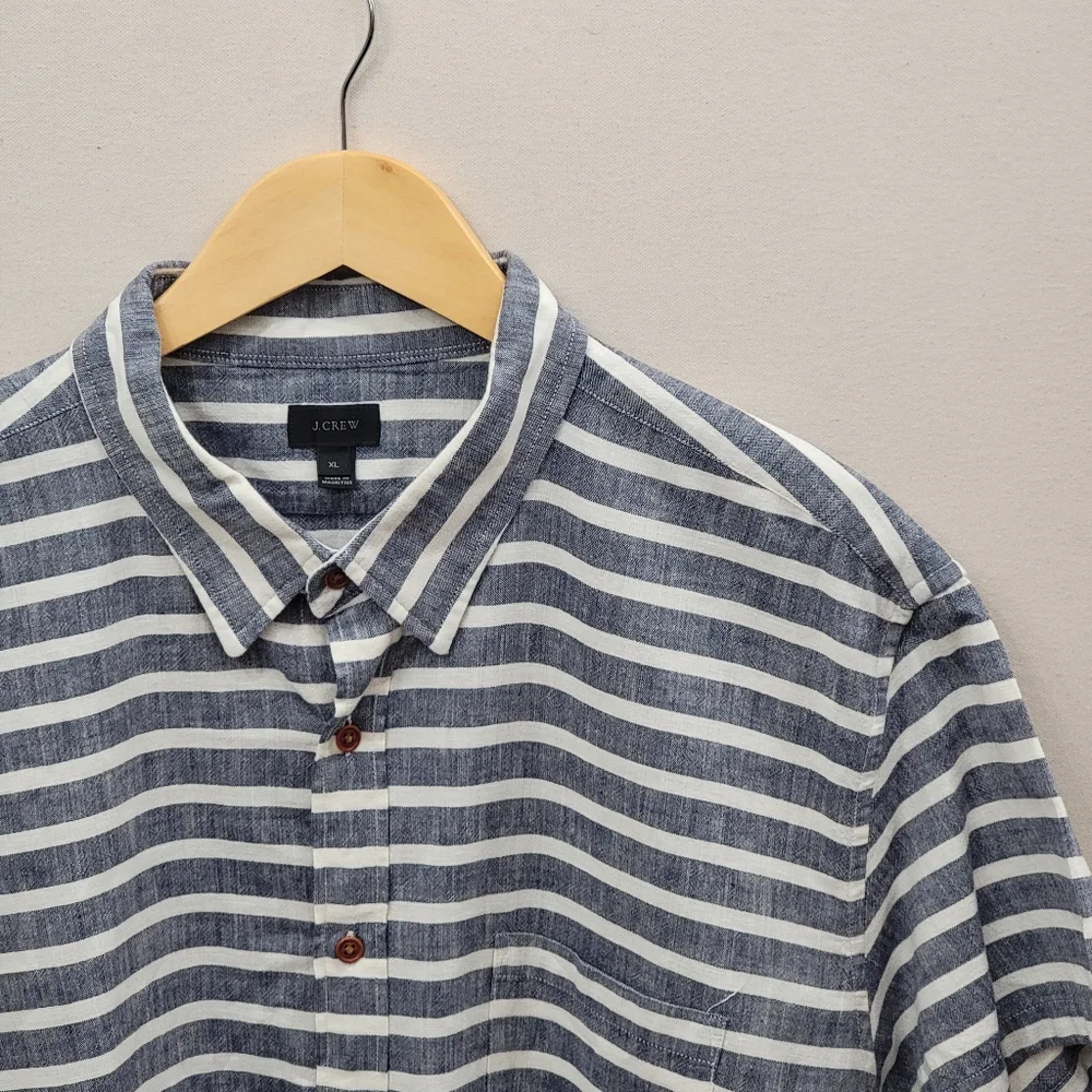 J. Crew Short Sleeve Button Down XL